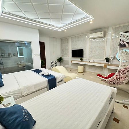 Minh Ngoc Hotel Хошимин Екстериор снимка