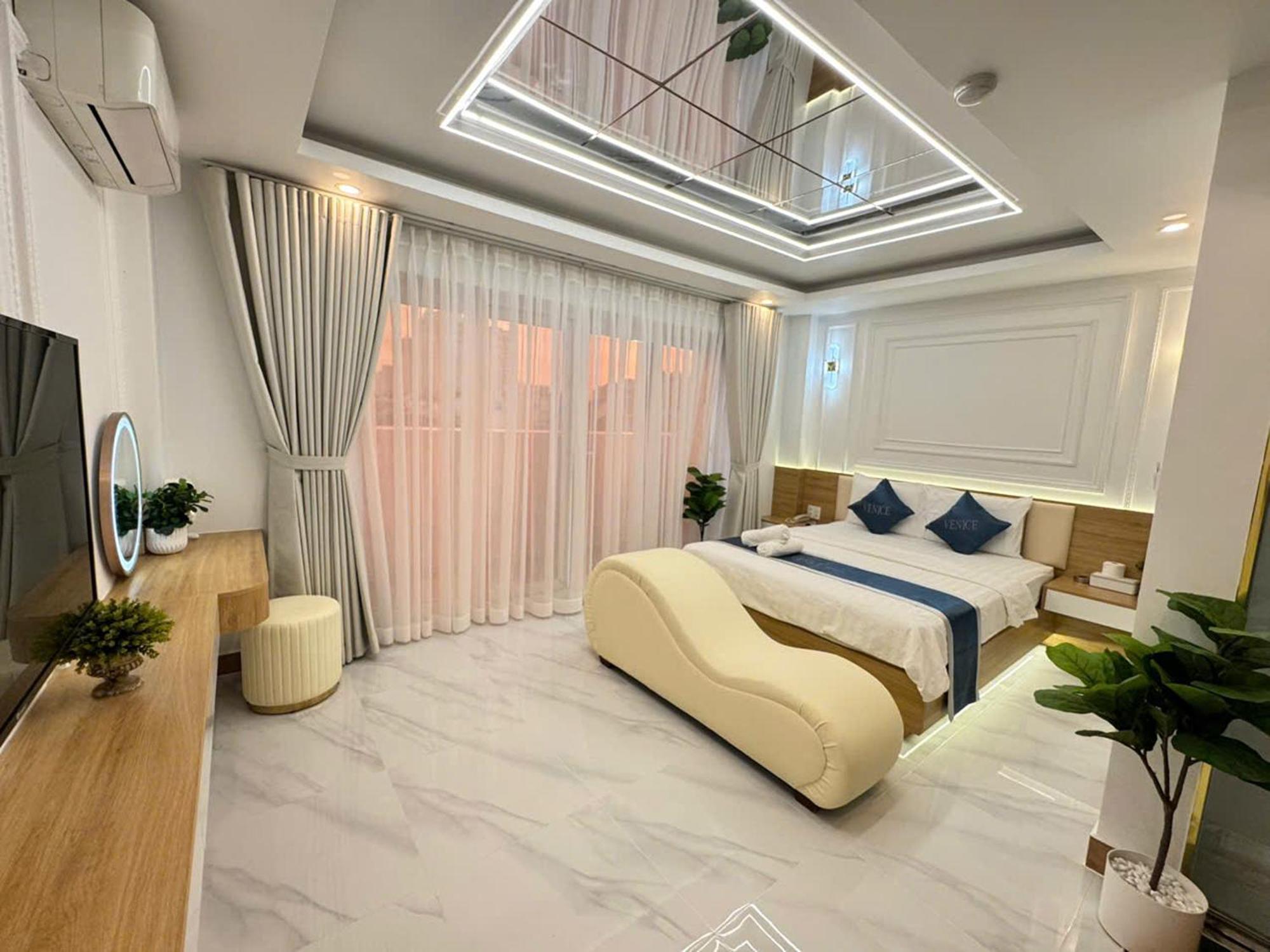Minh Ngoc Hotel Хошимин Екстериор снимка