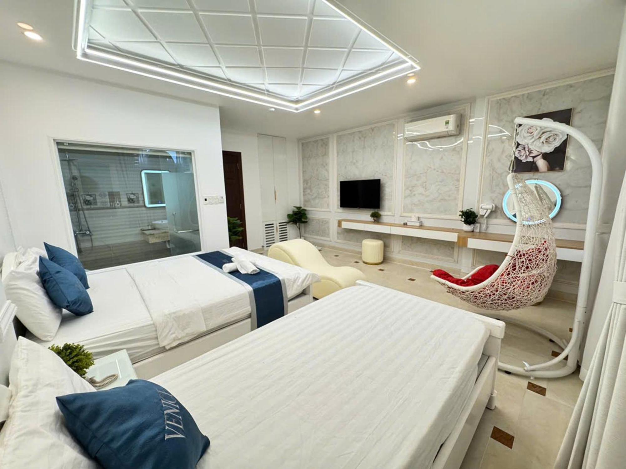 Minh Ngoc Hotel Хошимин Екстериор снимка