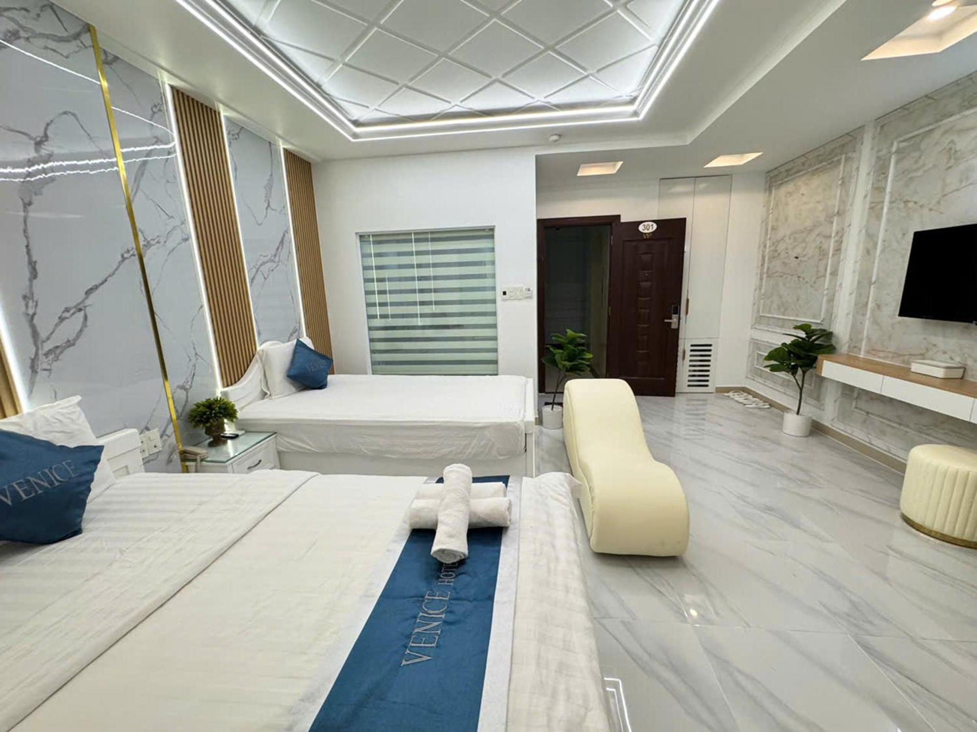 Minh Ngoc Hotel Хошимин Екстериор снимка