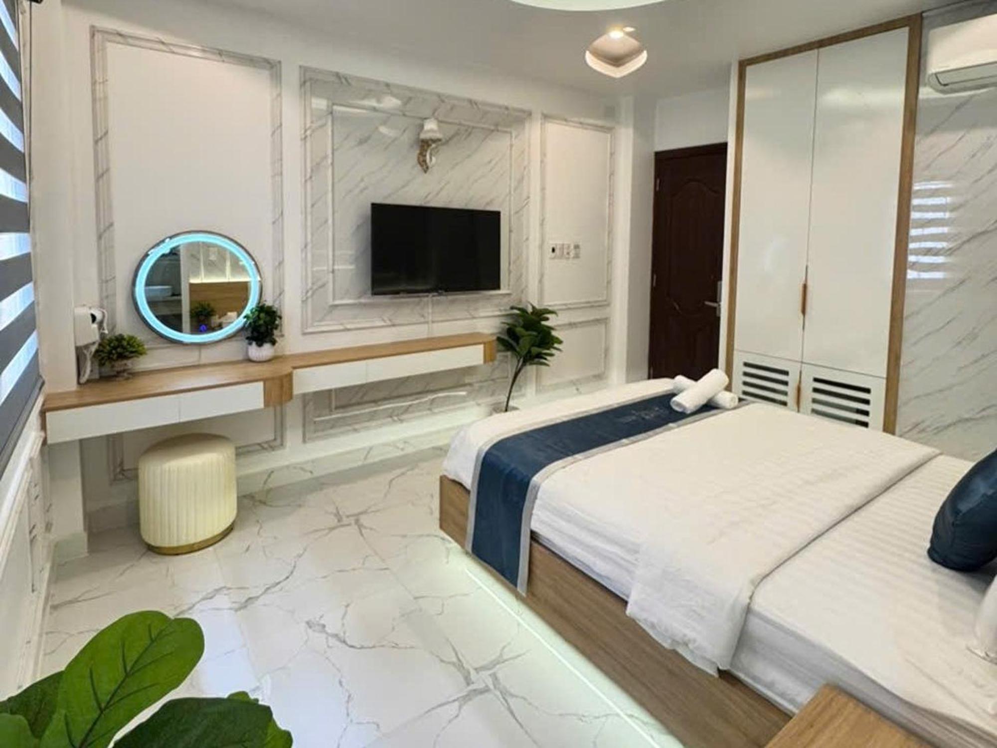 Minh Ngoc Hotel Хошимин Екстериор снимка