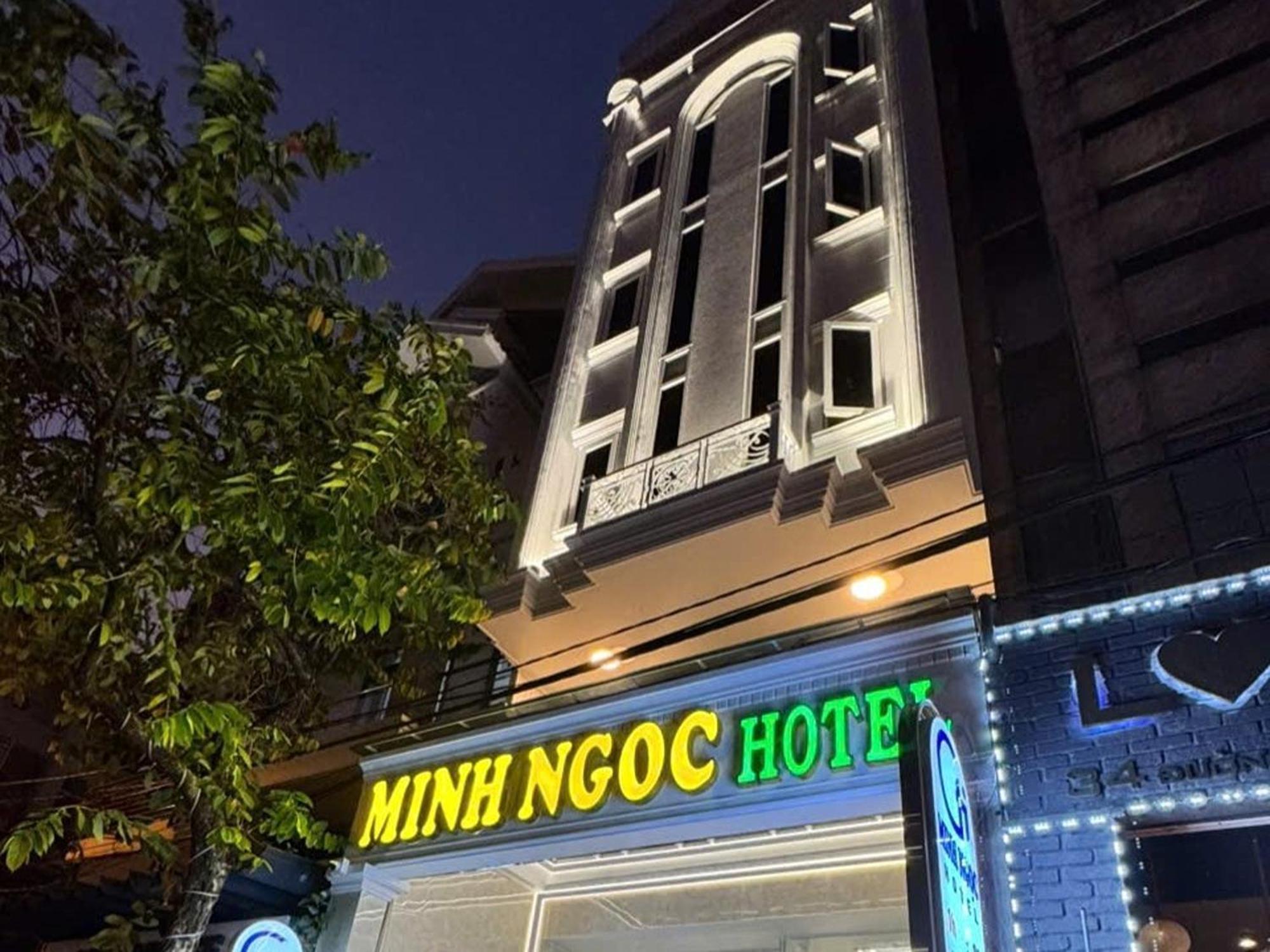 Minh Ngoc Hotel Хошимин Екстериор снимка