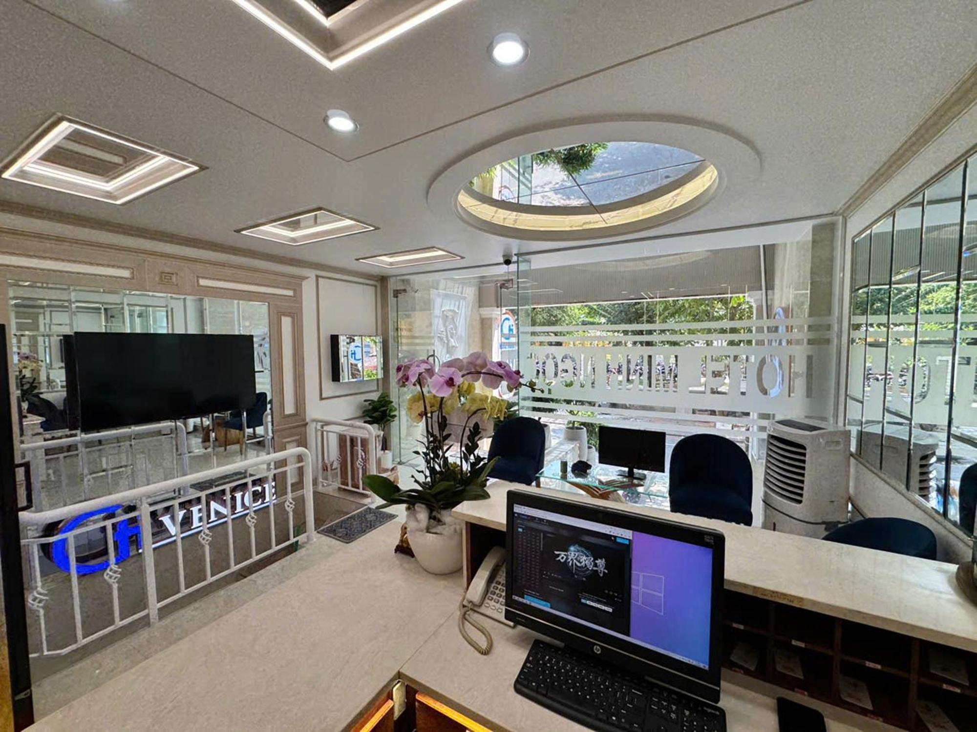 Minh Ngoc Hotel Хошимин Екстериор снимка