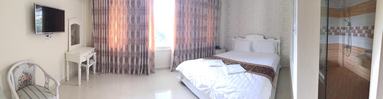 Minh Ngoc Hotel Хошимин Екстериор снимка